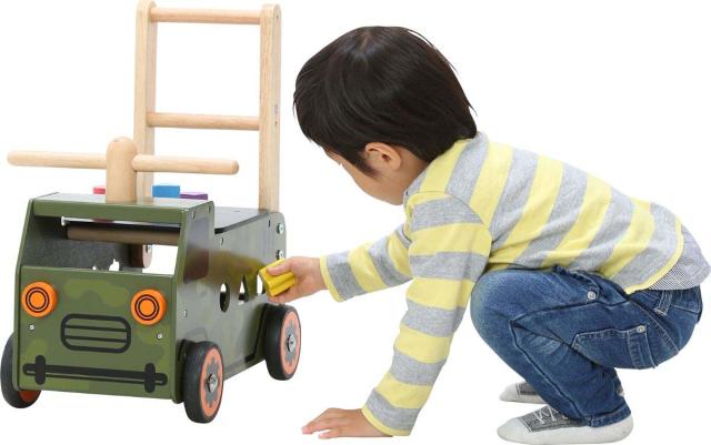 アイムトイ ウォーカー＆ライド アーミートラック  返品種別Bの通販は