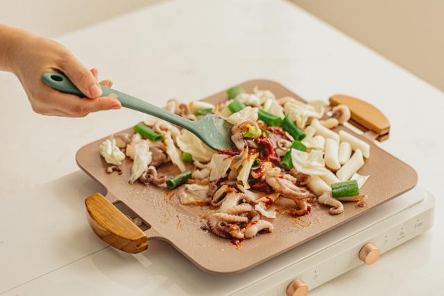 Dr.HOWS ソリツドグリルパン ピンク 【IH対応】マルチグリドル 41×31cm