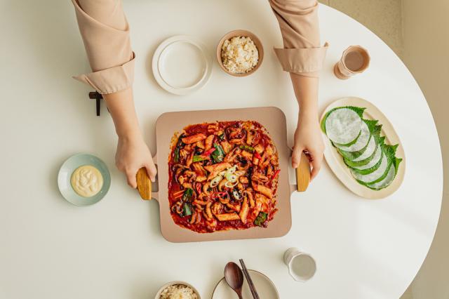 Dr.HOWS ソリツドグリルパン ピンク 【IH対応】マルチグリドル　 41×31cm　ヌーディーピンク[ソリツドグリルパンピンク] 返品種別A Dr.HOWS ソリツドグリルパン ピンク 【IH対応】マルチグリドル 41×31cm