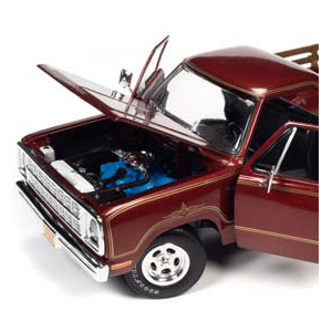 ミニカー　1/18 1979 ダッジ D100 ステップサイド ウォーロック II(キャニオンレッド) [AW298] Auto World 1/18 1979 ダッジ D100 ステップサイド ウォーロック