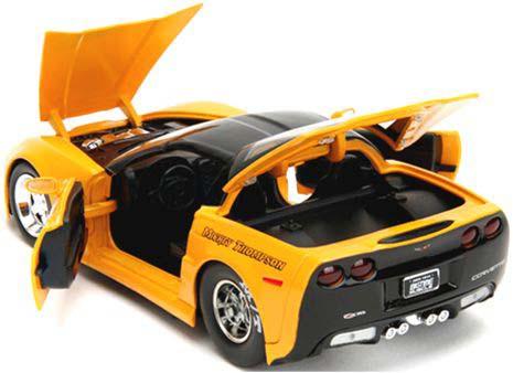 Jada Toys 1/24 2006 シェビー コルベット Z06 イエロー【JADA34204