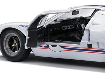 ソリド 1/18 フォード GT40 Mk.1 タルガフローリオ 1967 #130