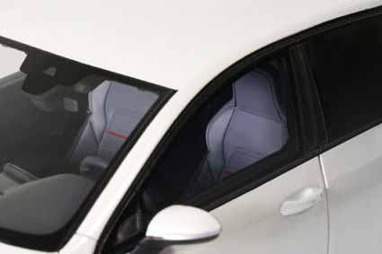 OttOmobile 1/18 フォルクスワーゲン ゴルフ VIII GTI クラブスポーツ 2021 (ホワイト)【OTM986】ミニカー 返品種別B