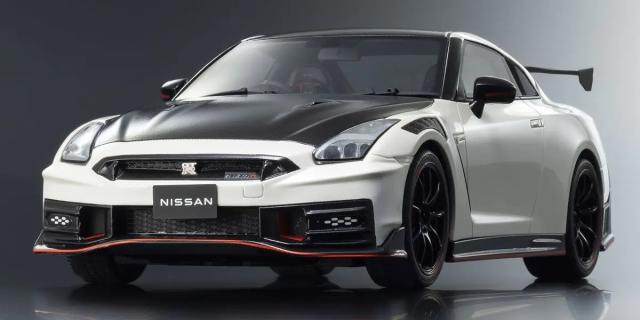 京商 1/18 samuraiシリーズ 日産 GT-R ニスモ 2024 スペシャル