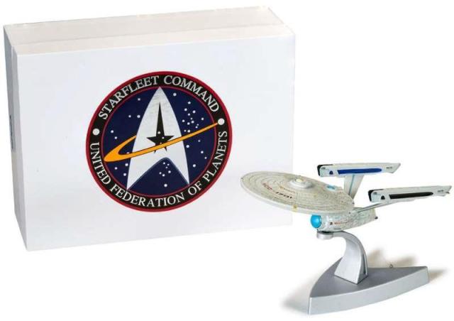 CORGI 【再生産】NONスケール スタートレック - USS エンタープライズ NCC-1701 （改装版） "スタートレックII カーンの逆襲"【CGCC98001】ミニカー 返品種別B