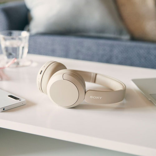 ソニー WH-CH520-CZ Bluetooth対応ダイナミック密閉型ヘッドホン