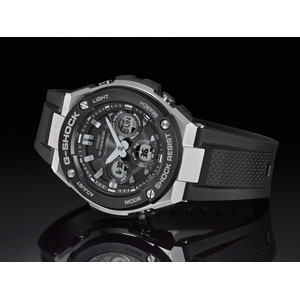 カシオ 【国内正規品】G-SHOCK（ジーショック）　G-STEELソーラー電波　メンズタイプ GST-W300-1AJF[GSTW3001AJF] 返品種別A_6