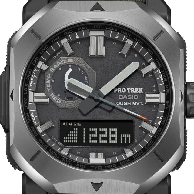 カシオ 【国内正規品】PROTREK　Climber Lineソーラー電波　メンズタイプ PRW-6900YB-3JF[PRW6900YB3JF] 返品種別A_1