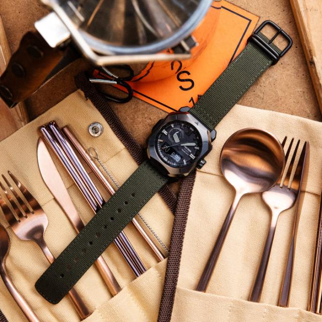 カシオ 【国内正規品】PROTREK　Climber Lineソーラー電波　メンズタイプ PRW-6900YB-3JF[PRW6900YB3JF] 返品種別A_15