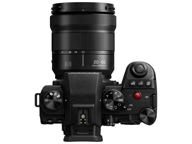 パナソニック DC-S5M2K フルサイズミラーレス一眼カメラ「LUMIX S5II」標準ズームレンズキットPanasonic[DCS5M2K] 返品種別A_12