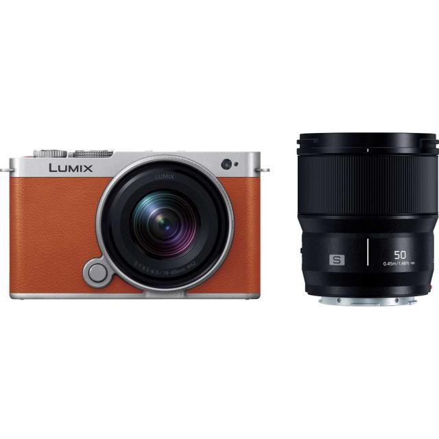 パナソニック フルサイズミラーレス一眼カメラ「LUMIX DC-S9」ダブルレンズキット（キャメルオレンジ） Panasonic DC-S9W-D返品種別A