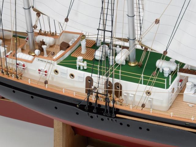 ウッディジョー 1/75 サー・ウィンストン・チャーチル木製組立キット 返品種別B_5