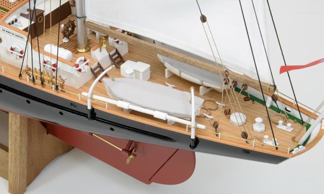 ウッディジョー 1/75 サー・ウィンストン・チャーチル木製組立キット 返品種別B_6