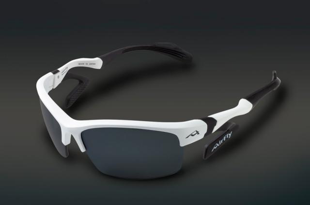 AirFly(エアフライ) AF-303C-2 ユニセックスモデル サングラス AF-303 C-2(フレームカラー・ホワイトマット/レンズカラー・ダークグレー)[AF303C2エアフライ] 返品種別A