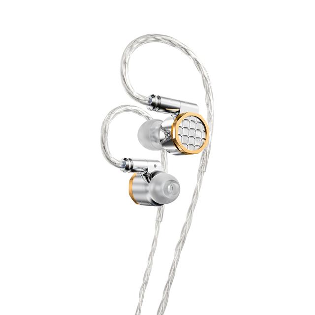 フィーオ FIO-SSOAKNANO-S ダイナミック密閉型カナルイヤホン（シルバー）FiiO　Snowsky OAK NANO Silver[FIOSSOAKNANOS] 返品種別A