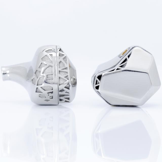 Unique Melody ハイブリッド型イヤホン MAVERICK UNM-2358