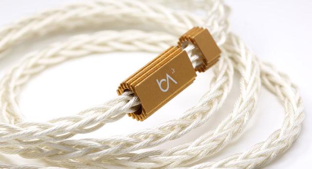 ビートオーディオ イヤホンケーブル(1.2m・4導体)(MMCX⇔4.4mm5極) Beat Audio Emerald MKIII BEA-1390 返品種別A ビートオーディオ イヤホンケーブル(1.2m・8導体)(MMCX⇔4.4mm5極