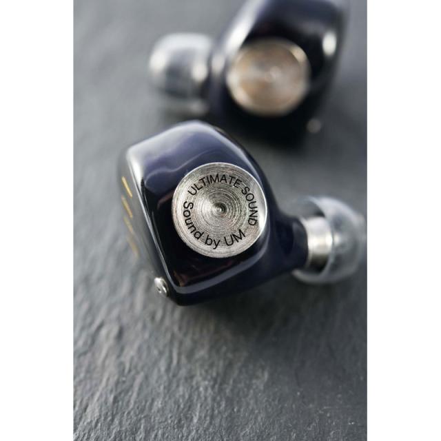 ユニークメロディ UNM-9944 ハイブリッド型カナルイヤホンUnique