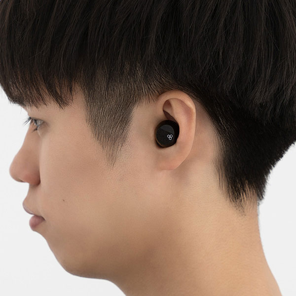 Final FI-ZE3SDPLTW ノイズキャンセリング機能搭載　完全ワイヤレスBluetoothイヤホンZE3000 SV[FIZE3SDPLTW] 返品種別A_10