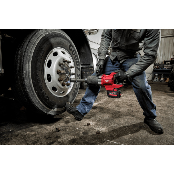 ミルウォーキー M18 FUEL 1インチ 2576Nm ロングノーズ インパクトレンチ (本体のみ) Milwaukee M18 ONEFHIWF1D-0C0 JP返品種別B_2