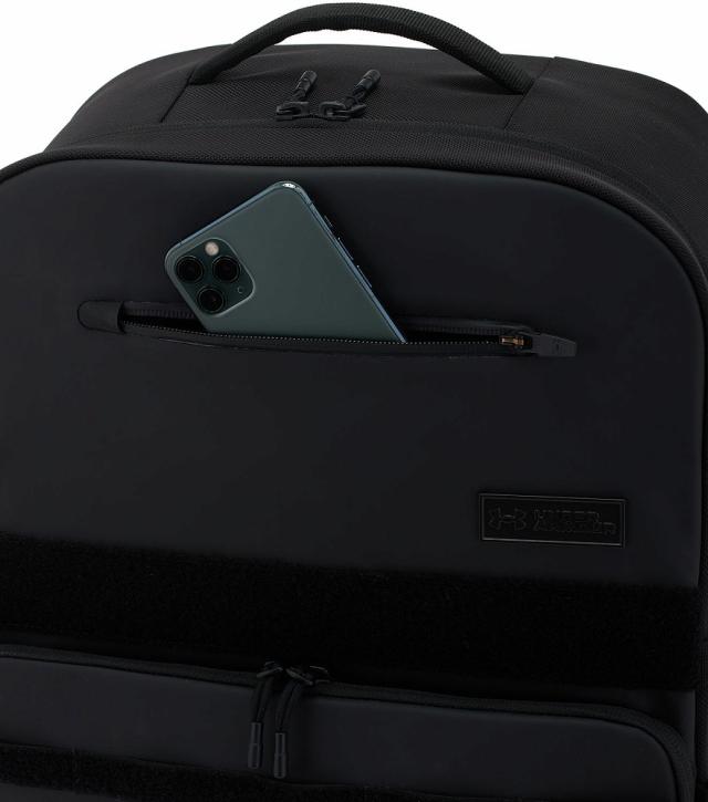 アンダーアーマー DOM-6007430-001 UAトライアンフ ジム バックパック（Black/Black・35L）UNDER ARMOUR[DOM6007430001] 返品種別A_6