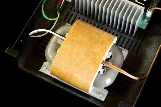 トップウィング DC-POWER-BOX5V DCリニア電源（5V仕様）《DC POWER BOX》Topwing[DCPOWERBOX5V] 返品種別A_1