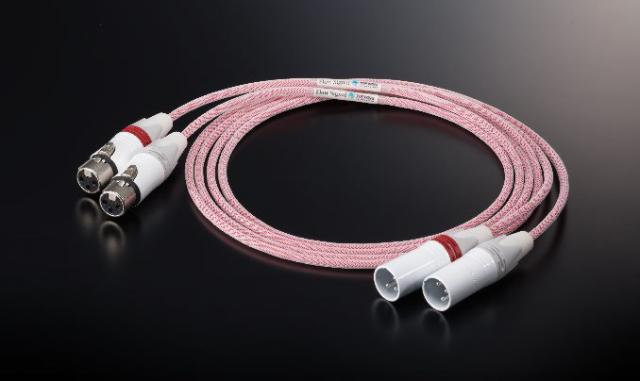 トップウィング XLRケーブル(3.0m・ペア)《Flow Signal-XLR》 TOPWING Flow Signal-XLR FLOWSIGNAL-XLR3.0ペア返品種別A