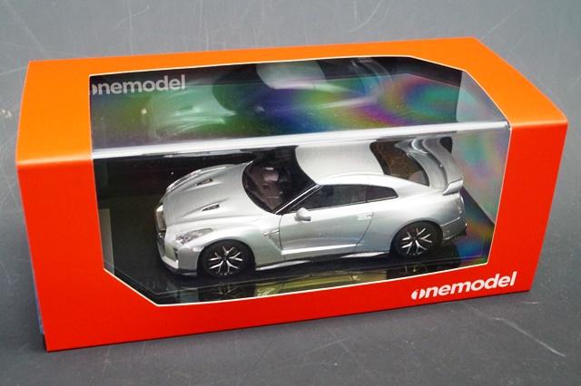 ONEMODEL 1/43 日産 GT-R 2017 Super Silver Metallic【17B08-57】ミニカー 返品種別B_6