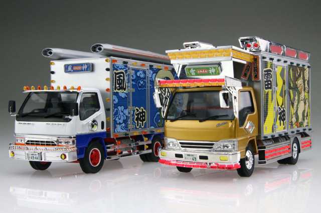 【冬バーゲン★】 アオシマ 風神☆雷神(2台セット)【68106 No.3 ザ・デコトラ 1/32 ホビーラジコン