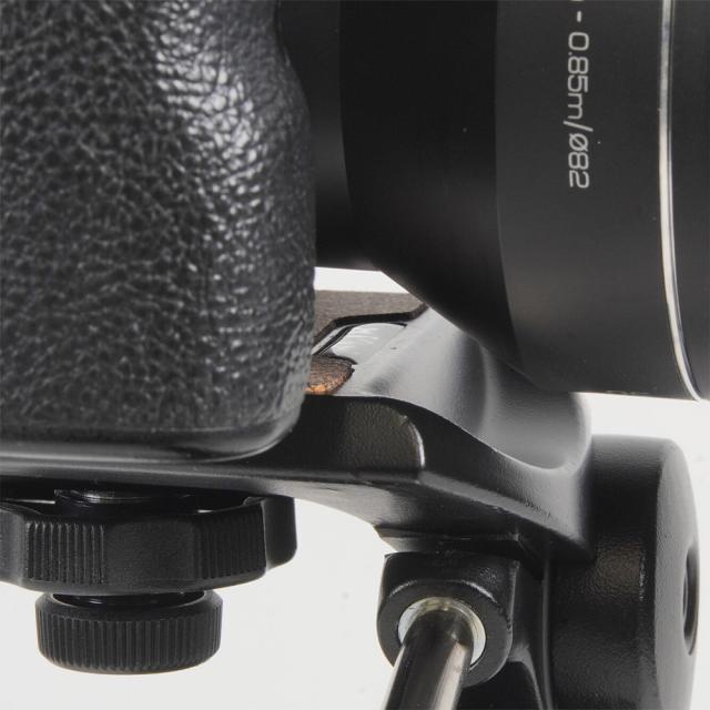 スリック LCBE842 三脚「ライトカーボン E84 II」[LCBE842] 返品種別A_5