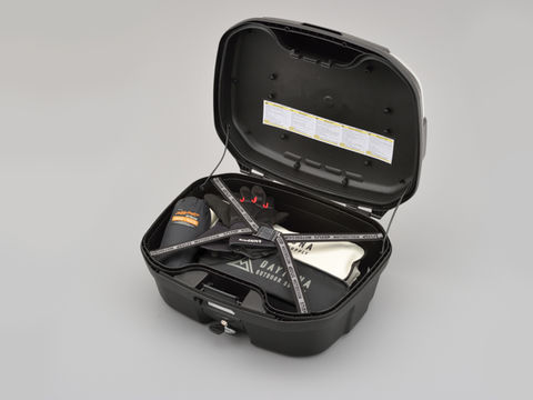 GIVI 18951 GIVI TRK35N PACK2 ハードケース 左右セットストップランプ無しDAYTONA TREKKER IIシリーズ[18951] 返品種別B_3