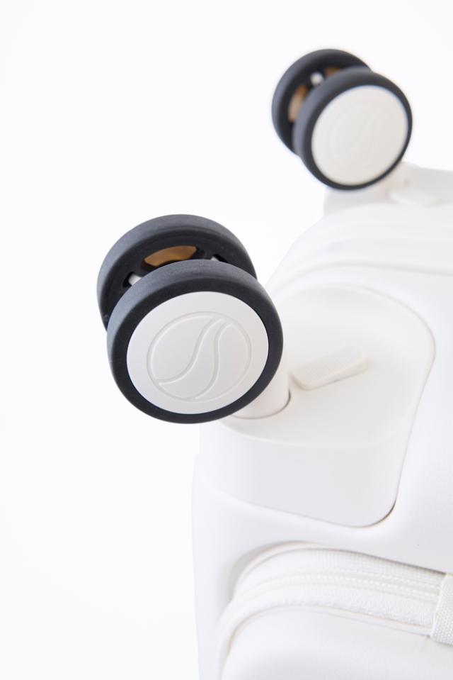 ティエラル TPFF*03002 スーツケース　（M）　63/74L（Pearl White）TIERRAL PUFFER M PEARL WHITE[TPFF03002] 返品種別B_6