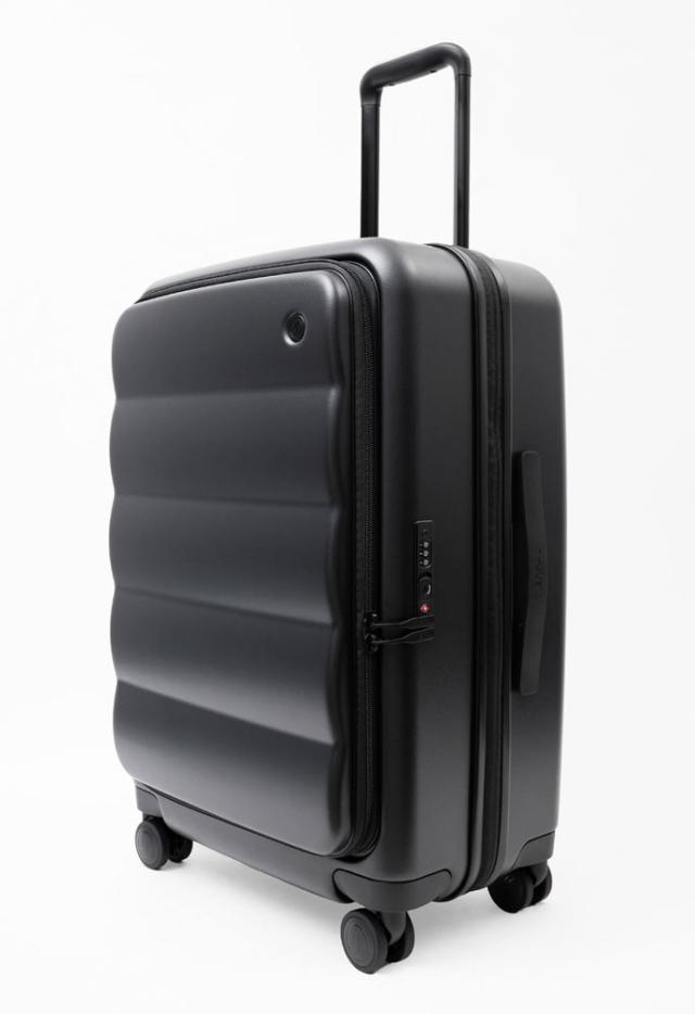 ティエラル TPFF*09002 スーツケース　（M）　63/74L（Black）TIERRAL PUFFER M BLACK[TPFF09002] 返品種別B