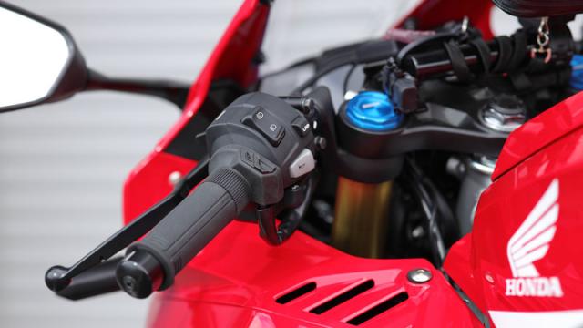 キジマ 304-81981 グリップヒーターKIT GH07 CBR250RR 2017Y-KIJIMA[30481981] 返品種別A