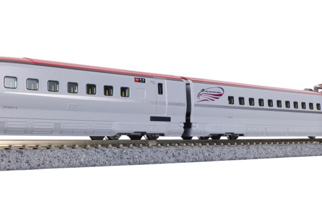 カトー (N) 10-1973 E6系新幹線「こまち」 基本セット(3両) カト- 10-1973 E6ケイシンカンセン コマチ キホン 3R返品種別B_4