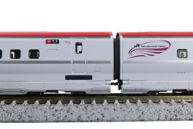 カトー (N) 10-1973 E6系新幹線「こまち」 基本セット(3両) カト- 10-1973 E6ケイシンカンセン コマチ キホン 3R返品種別B_5