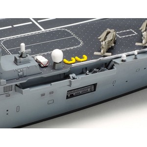 タミヤ 【再生産】1/700 DDV192 空母いぶき【スケール特別企画