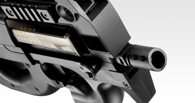 東京マルイ p90 ブラック ドットサイト・予備マガジン・バッテリー付属 東京マルイ p90 ブラック ドットサイト・予備マガジン