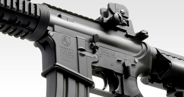 東京マルイ 次世代電動ガン CQB-R ブラックモデル【対象年令 18才以上