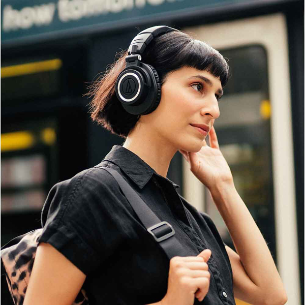 オーディオテクニカ ATH-M50xBT2 Bluetooth対応ワイヤレス　スタジオヘッドホンaudio-technica[ATHM50XBT2] 返品種別A_10