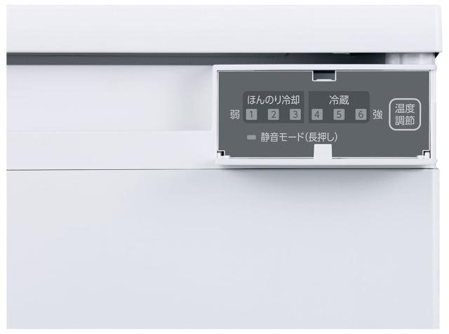 アイリスオーヤマ KRSN-7A-W 66L 1ドア冷蔵庫（ホワイト）【右開き