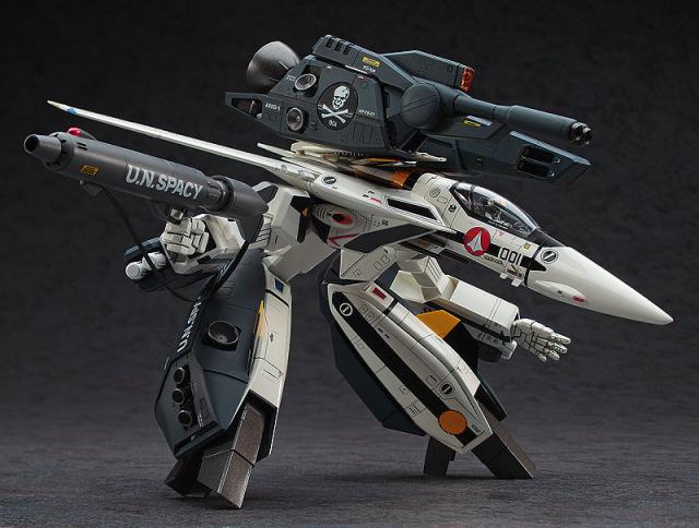 ハセガワ 【再生産】1/72 VF-1S/A ストライク/スーパー