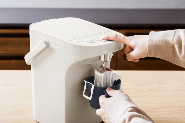 ピーコック WMR-22 電気ポット(電動給湯式)　　2.2L　アッシュホワイトPeacock　早沸きタイプ[WMR22] 返品種別A