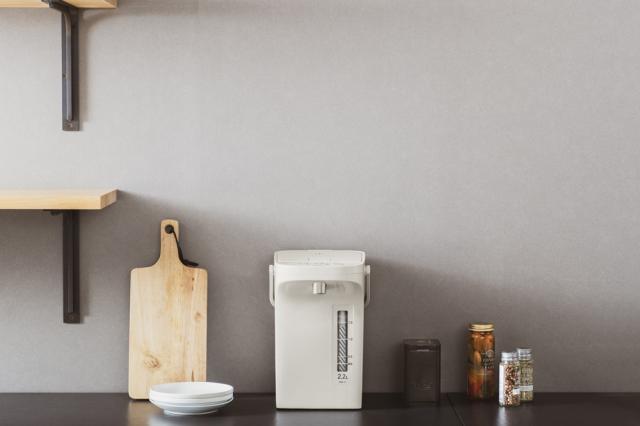 ピーコック WMR-22 電気ポット(電動給湯式)　　2.2L　アッシュホワイトPeacock　早沸きタイプ[WMR22] 返品種別A