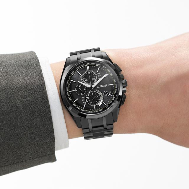 シチズン 【国内正規品】アテッサ　ダイレクトフライト Black Titanium エコ・ドライブ電波　メンズタイプ AT8044-56E返品種別A_8