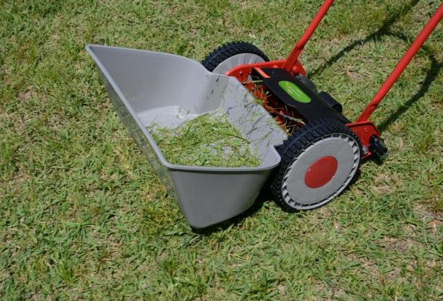 芝刈機 ラクモア KRM-200 芝刈用7点セット 手動式芝刈機 ラクモア(刈込