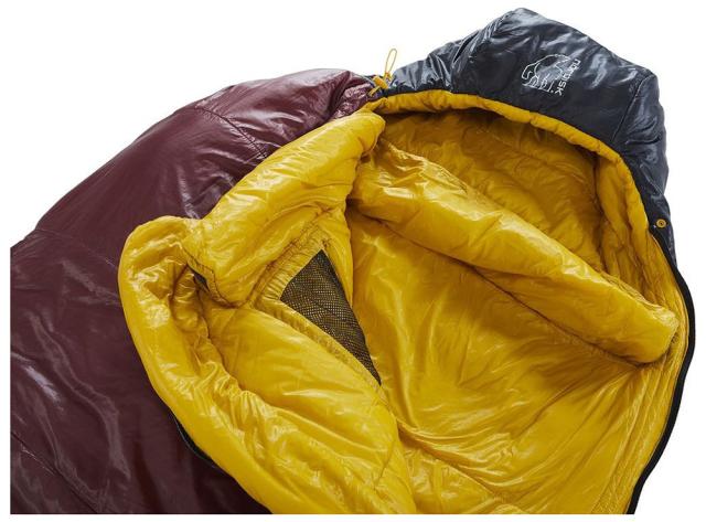 NORDISK (ノルディスク) 110480 春〜秋用シュラフOscar -2° Curve L Sleeping Bag[NOD110480] 返品種別A