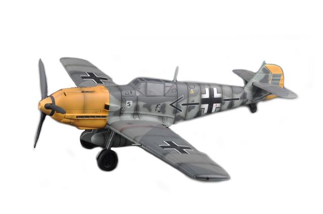 ホビーボス 1/18 メッサーシュミット Bf109E“アドルフ・ガーランド”【81809】プラモデル  返品種別B