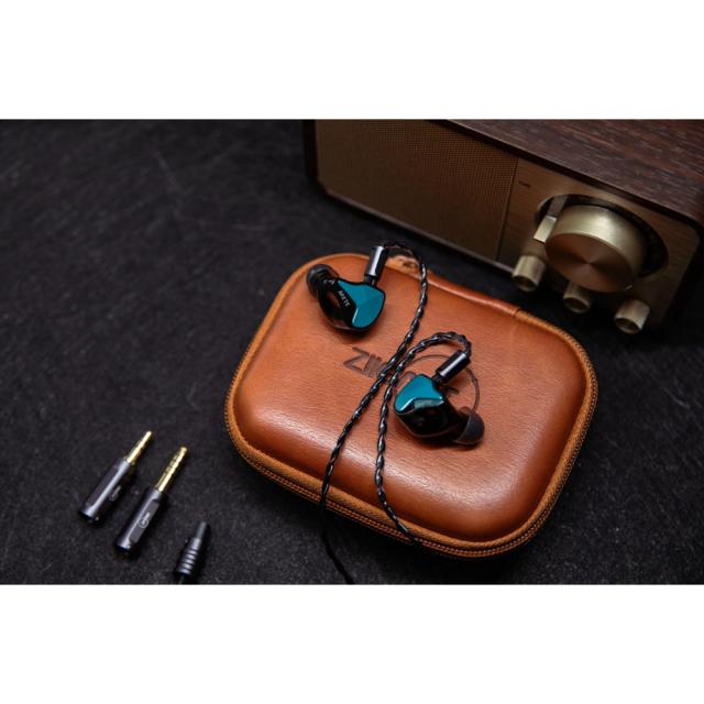 ジーガート ZII020 ハイブリッド密閉型カナルイヤホン（ブルー）ZiiGaat x Fresh Reviews Arete II - Blue[ZII020] 返品種別A_5