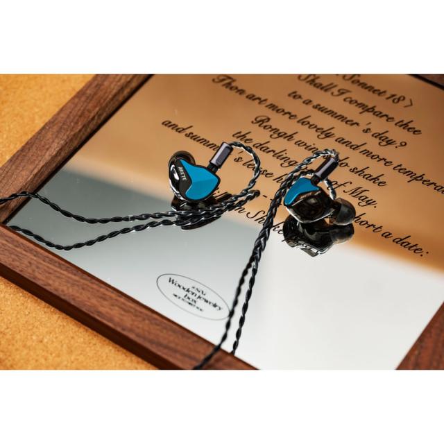 ジーガート ZII020 ハイブリッド密閉型カナルイヤホン（ブルー）ZiiGaat x Fresh Reviews Arete II - Blue[ZII020] 返品種別A_8